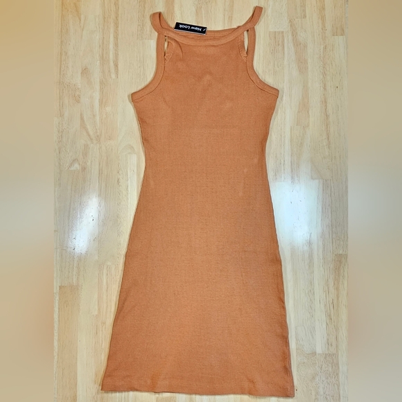 🎉BOGO🎉Rust Ribbed Mini Dress - Picture 1 of 13
